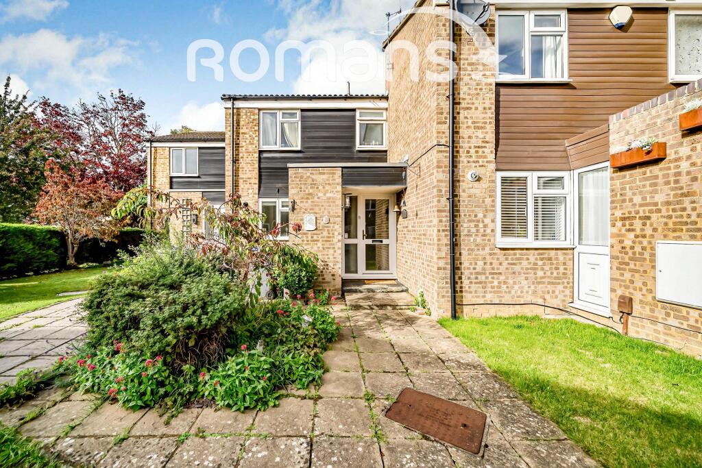 Main image of property: Lillibrooke Crescent, Maidenhead, SL6
