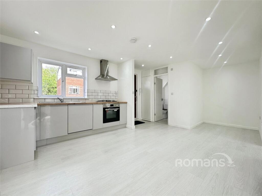 Main image of property: Courtlands, Maidenhead, Berkshire, SL6