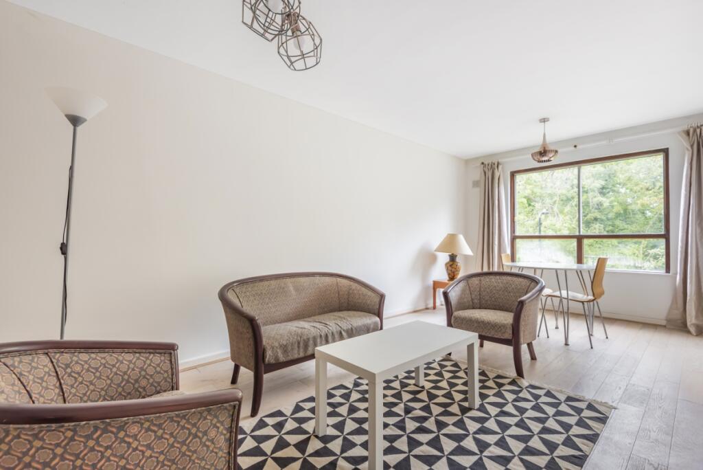 Main image of property: Hanger Lane, London, W5