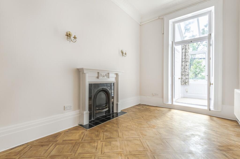 Main image of property: The Avenue, London, W13
