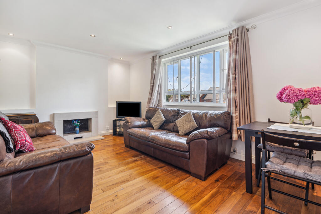 Main image of property: Sutton Court Road, Chiswick, W4