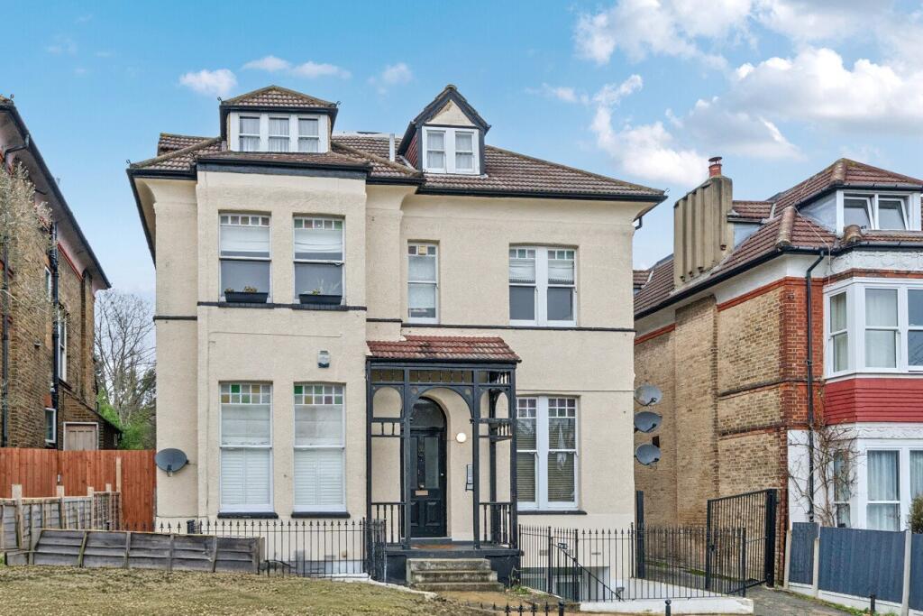 Main image of property: Howden Road, South Norwood, London, SE25