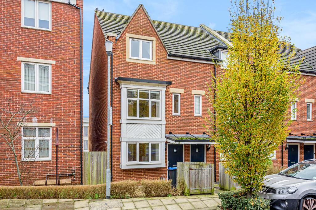 Main image of property: Chalfont Road, South Norwood, London, SE25