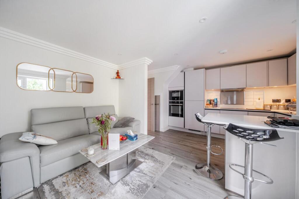 Main image of property: South Norwood Hill, South Norwood, London, SE25
