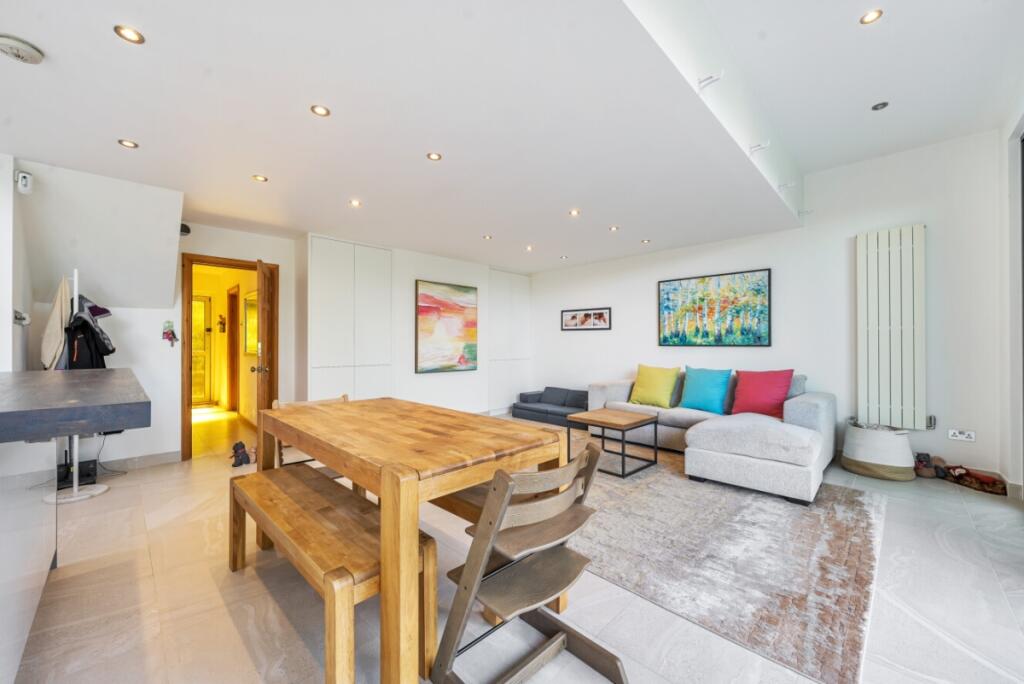 Main image of property: Farquhar Road, London, SE19