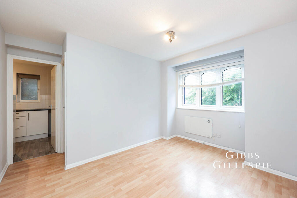Main image of property: Chiltern View Road, Uxbridge, UB8