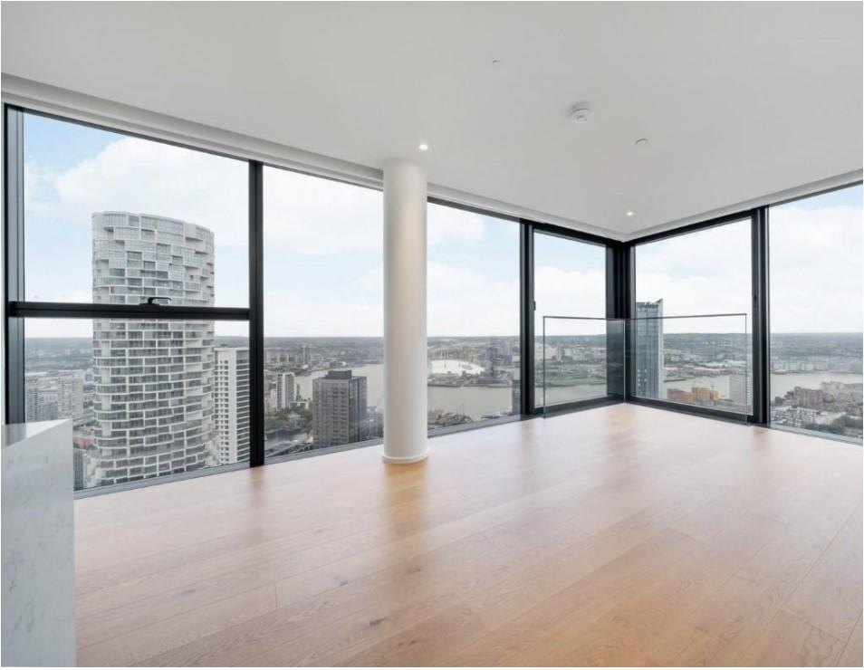 Main image of property: South Quay Plaza Marsh Wall, London, E14