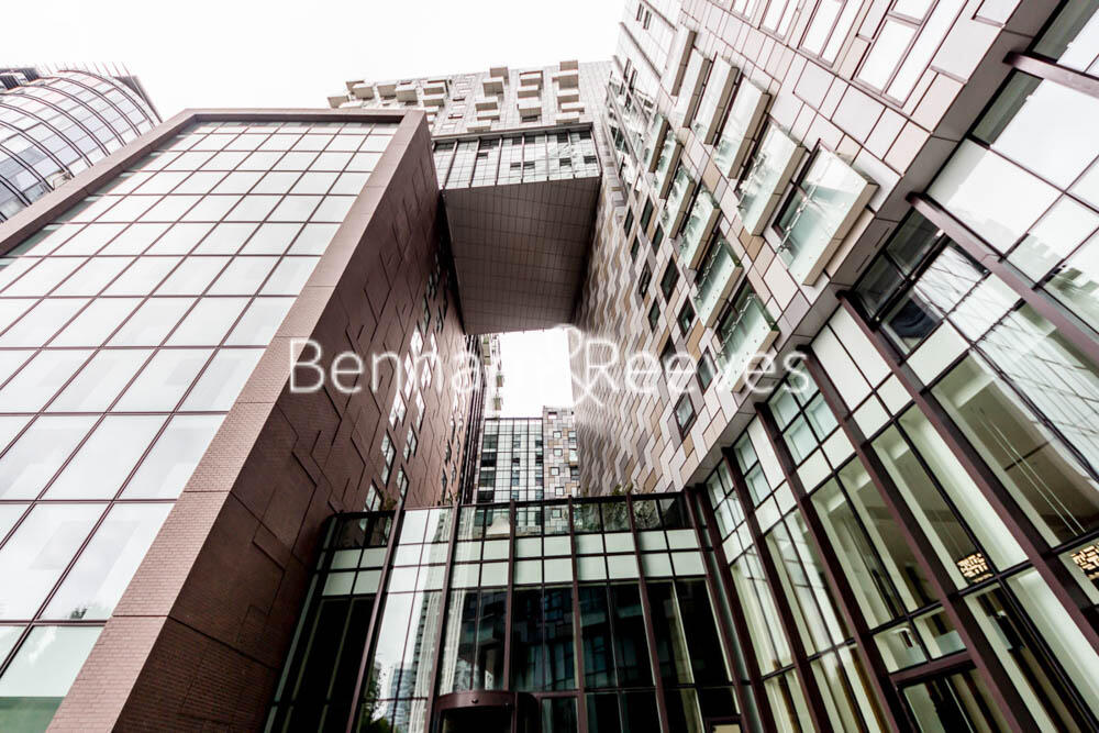 Main image of property: Duckman Tower Lincoln Plaza, London, E14