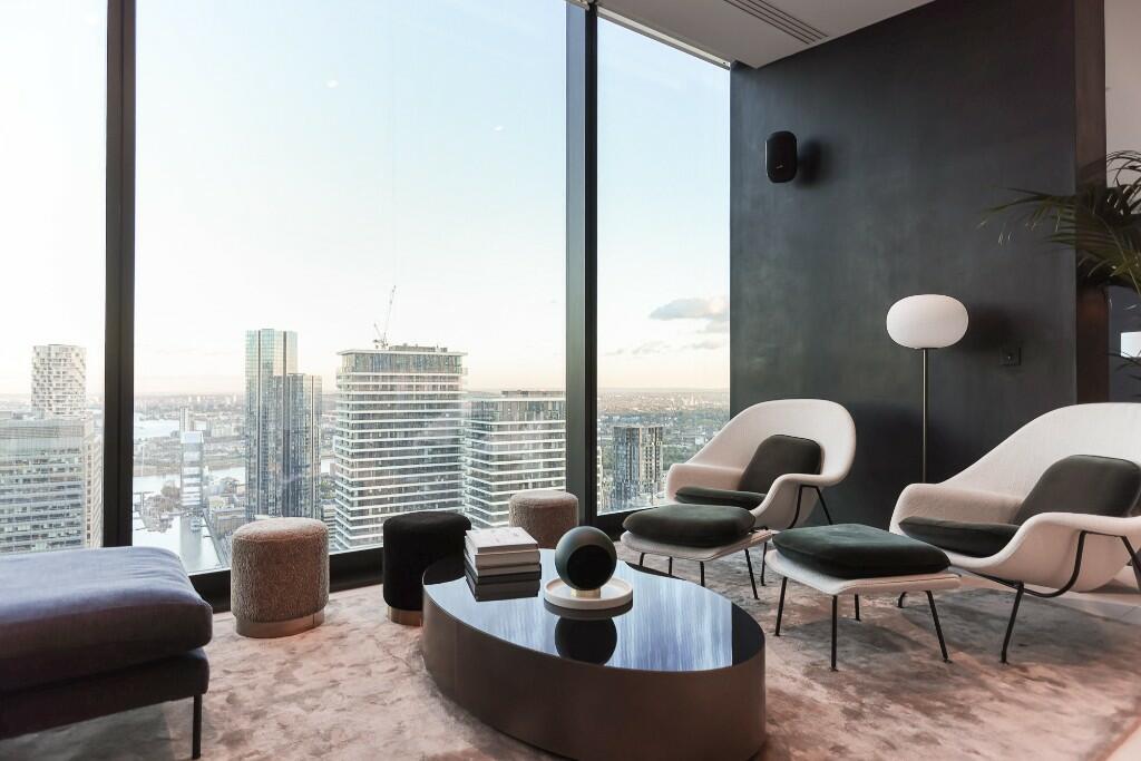 Main image of property: Landmark Pinnacle,Marsh Wall, London, E14