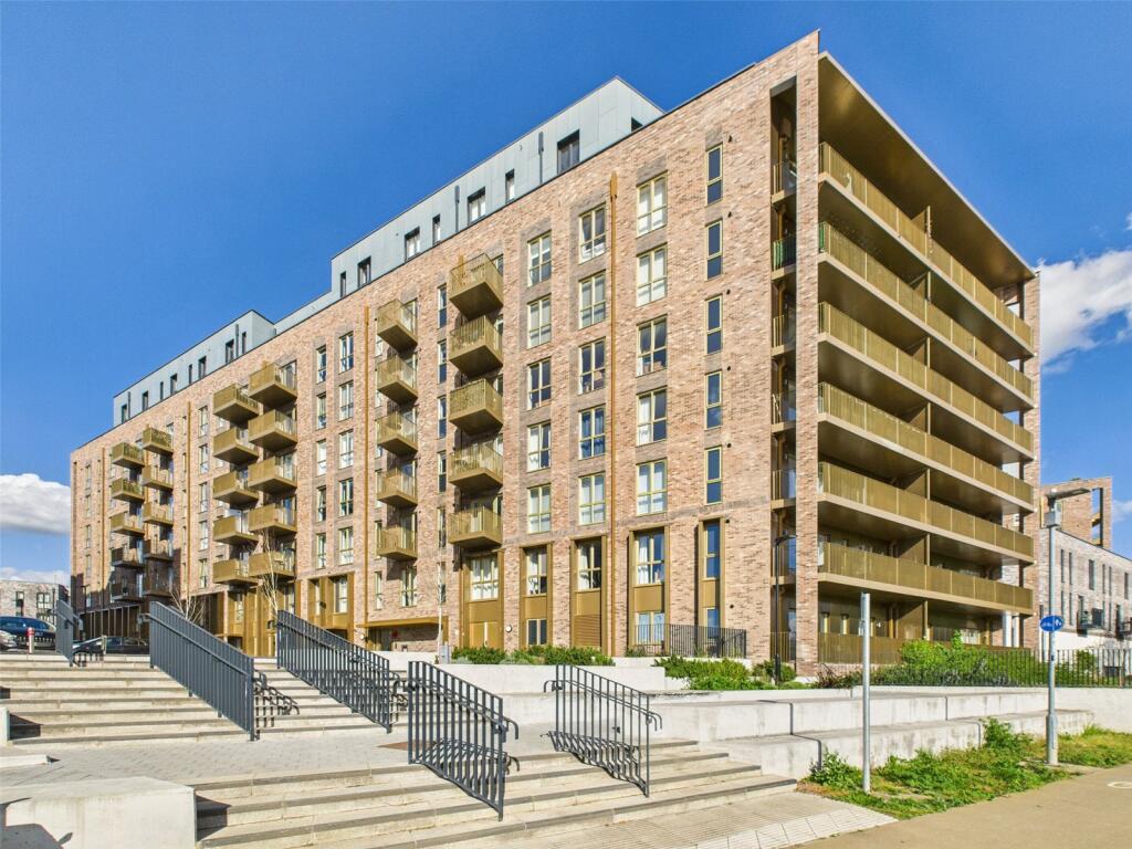Main image of property: Wharf Road, Chelmsford, Essex, CM2