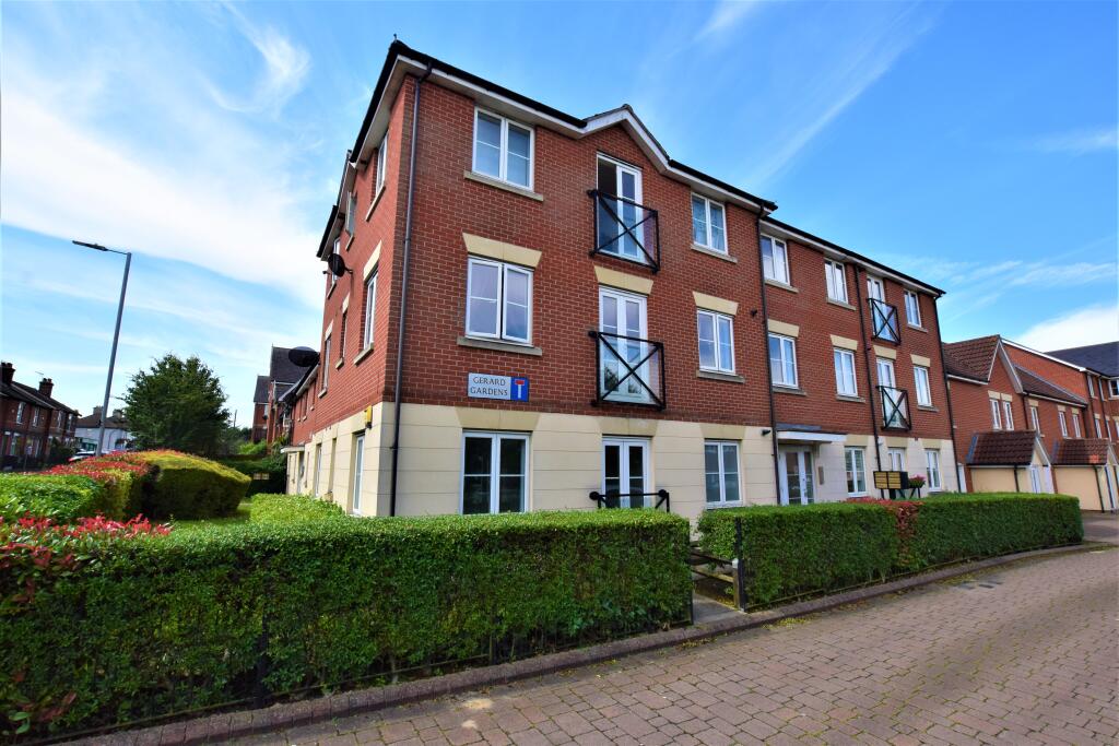 Main image of property: Gerard Gardens, Great Baddow, Chelmsford, CM2
