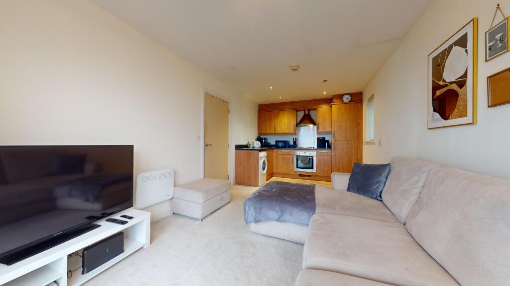 Additional property image - Pentland Close, Llanishen, Cardiff
