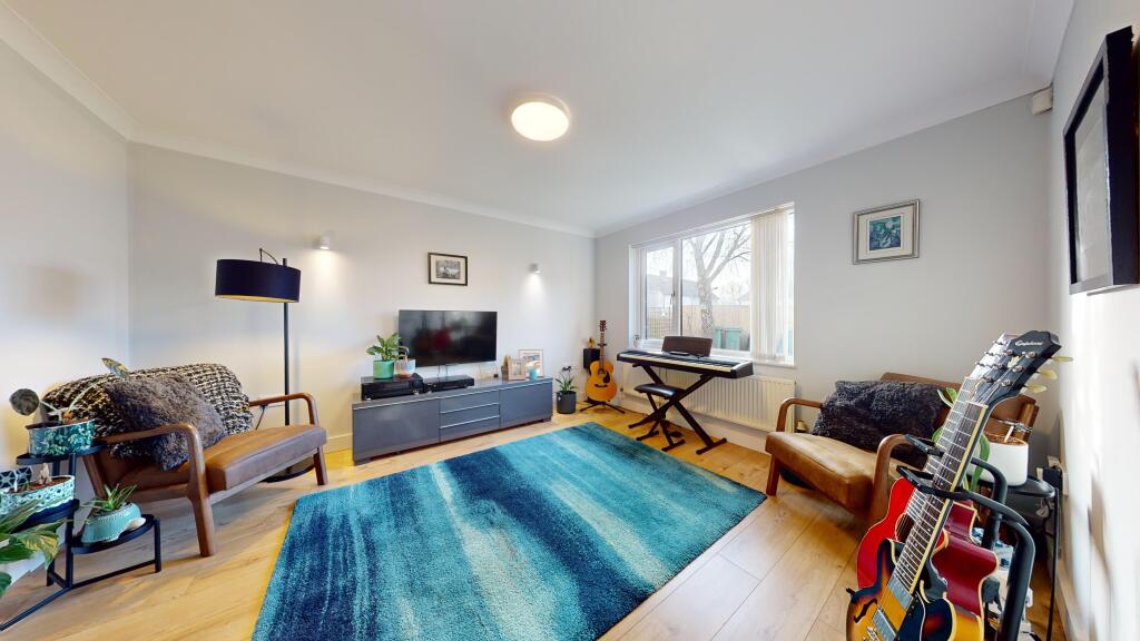 Additional property image - Llandinam Crescent, Cardiff