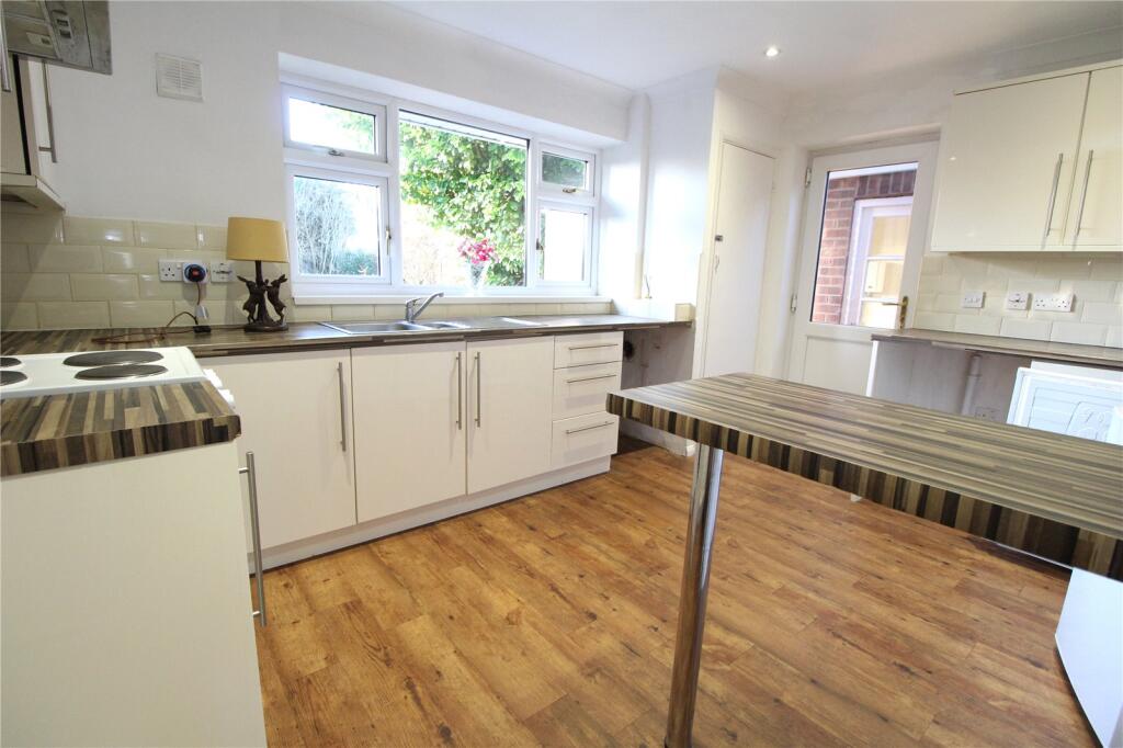 Additional property image - Thompson Avenue, Colchester, Essex, CO3