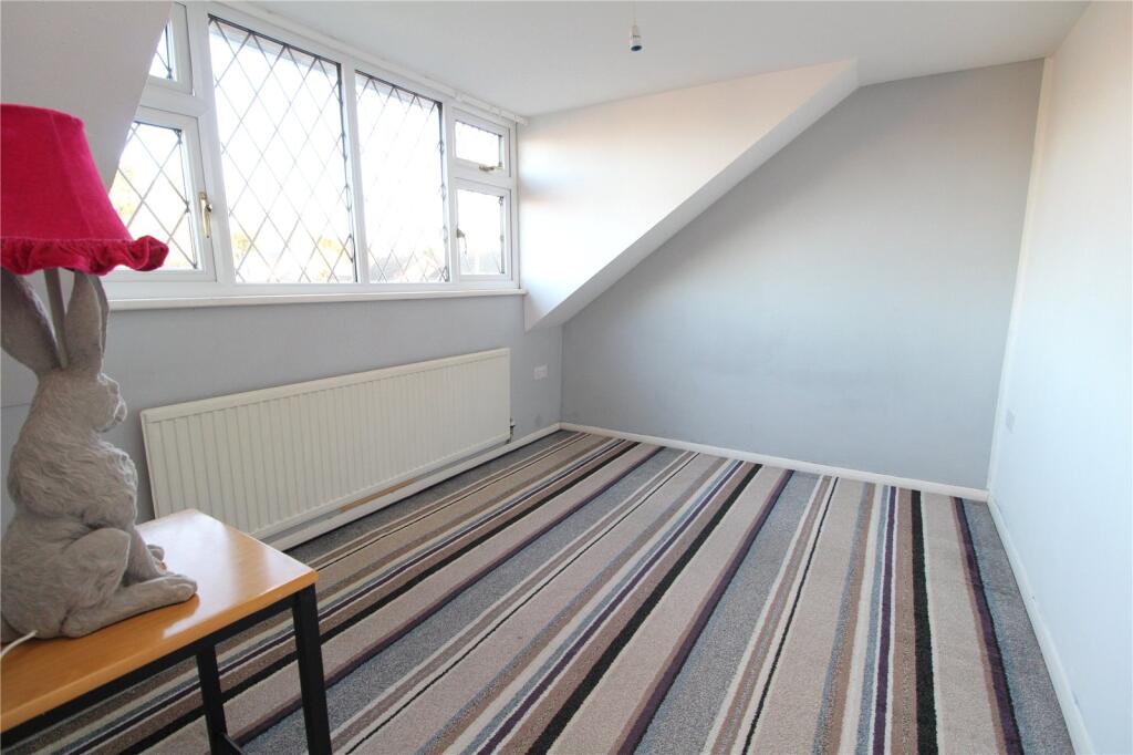 Additional property image - Thompson Avenue, Colchester, Essex, CO3