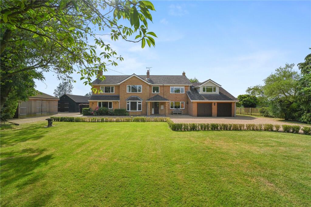 Main image of property: Middle Green, Wakes Colne, Colchester, Essex, CO6
