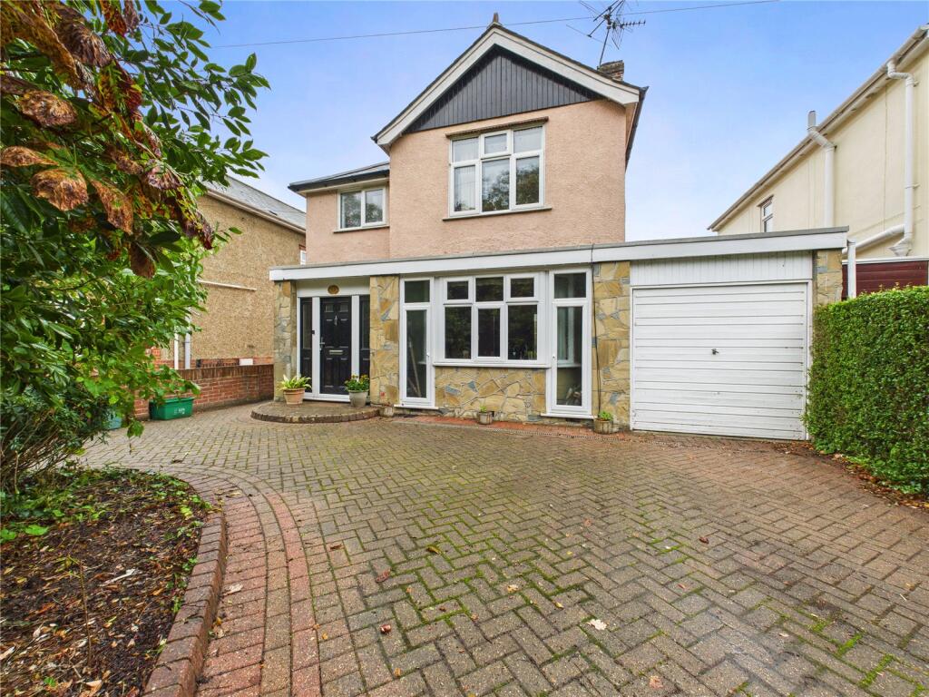 Main image of property: Straight Road, Colchester, CO3
