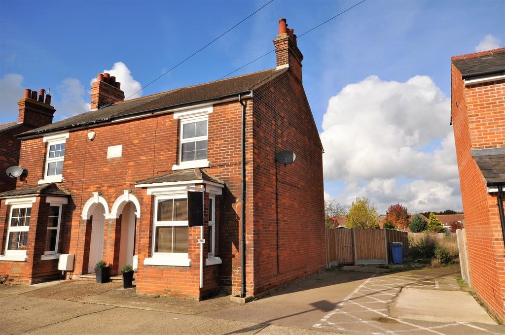 3 bedroom semidetached house for sale in London Road, Copford, CO6 1BJ