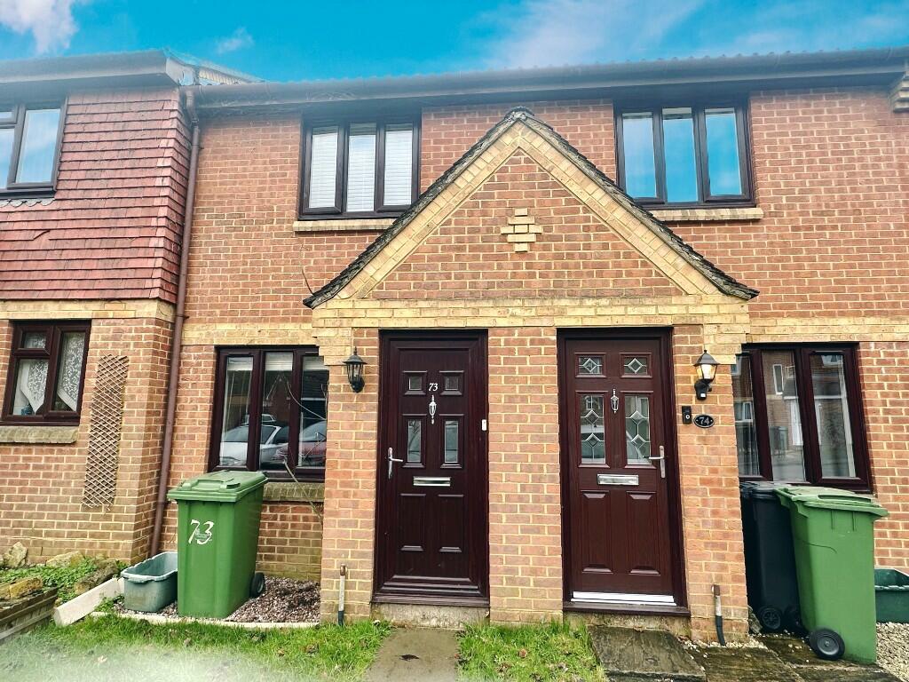 2 bedroom terraced house for rent in Great Oaks Chase, Basingstoke, Hampshire, RG24
