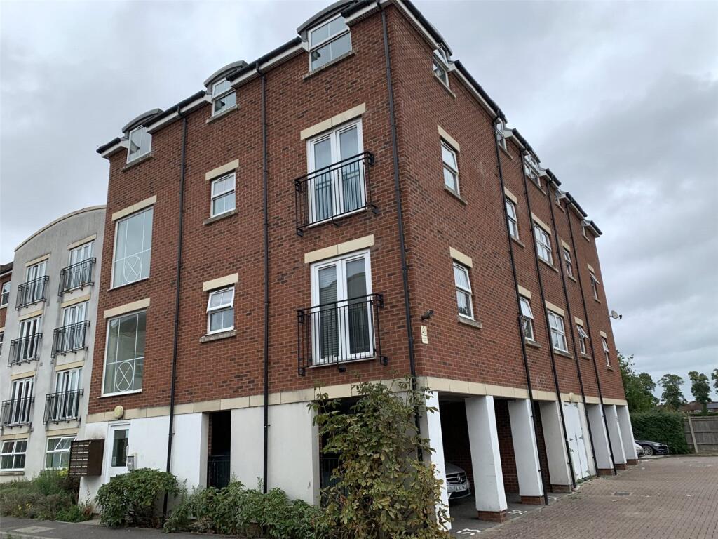 Main image of property: Tobermory Close, Slough, Berkshire, SL3