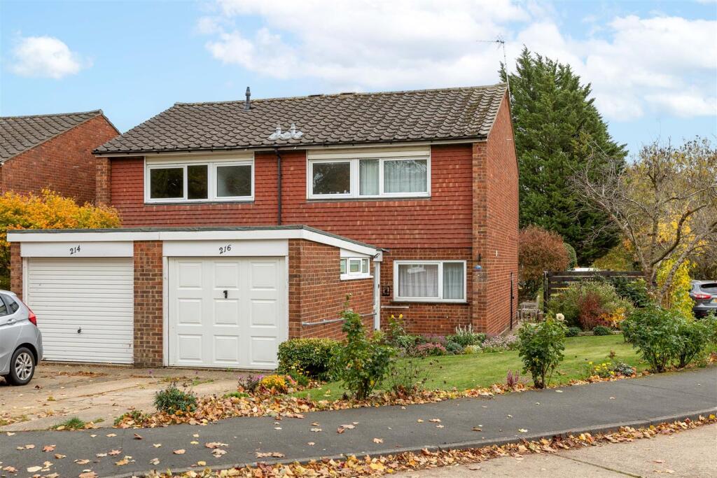 Main image of property: Bedford Road, Letchworth Garden City, SG6 4EA