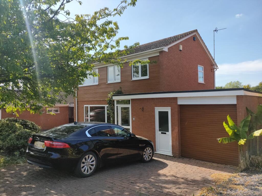 Main image of property: Hoveland Drive, Taunton, TA1