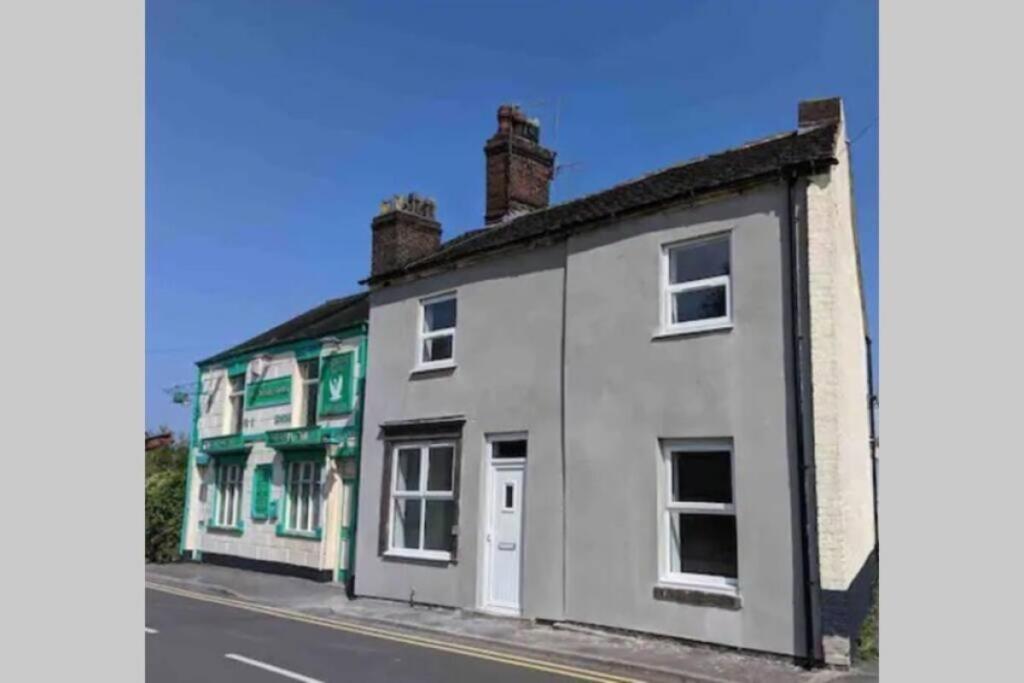 Main image of property: Newport Lane, Stoke-on-Trent, ST6