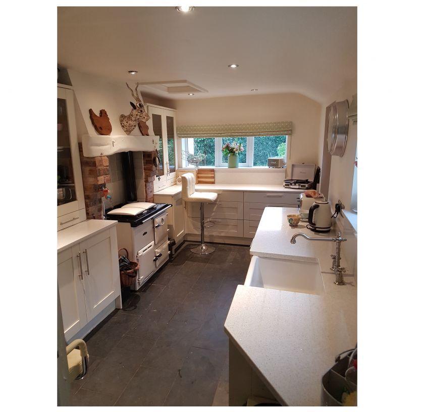 Fired Earth,Kitchen