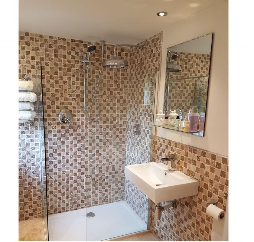 Travertine,Bathroom detail