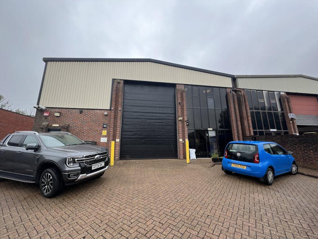 Main image of property: 16a Westfield Industrial Estate, Portsmouth Road, Horndean, PO8 9JX