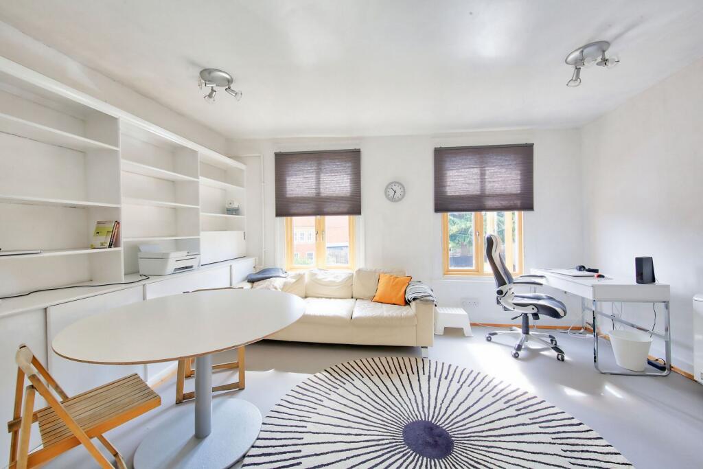 Main image of property: Merton Road, Wandsworth, SW18