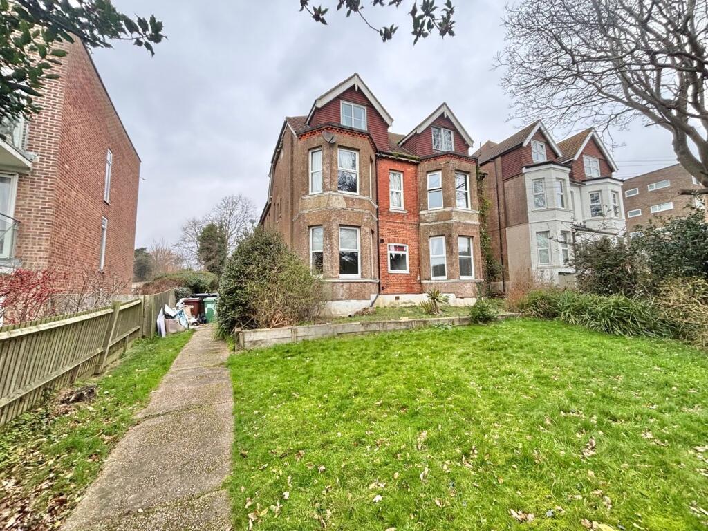 Main image of property: 17 Buckhurst Road, Bexhill on Sea, TN40