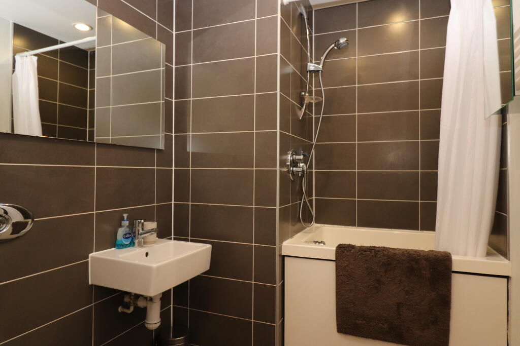Additional property image - Clive Passage, Birmingham, B4