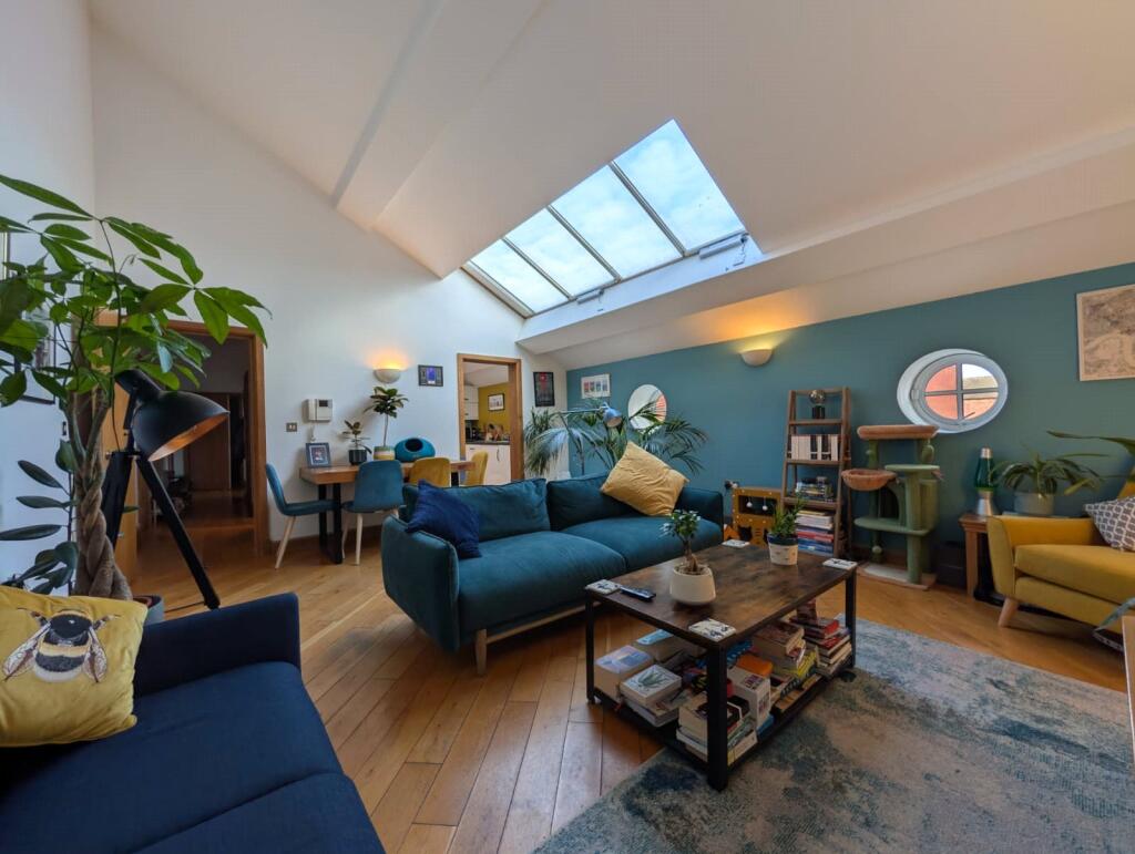 Main image of property: St Pauls Square, Birmingham, B3