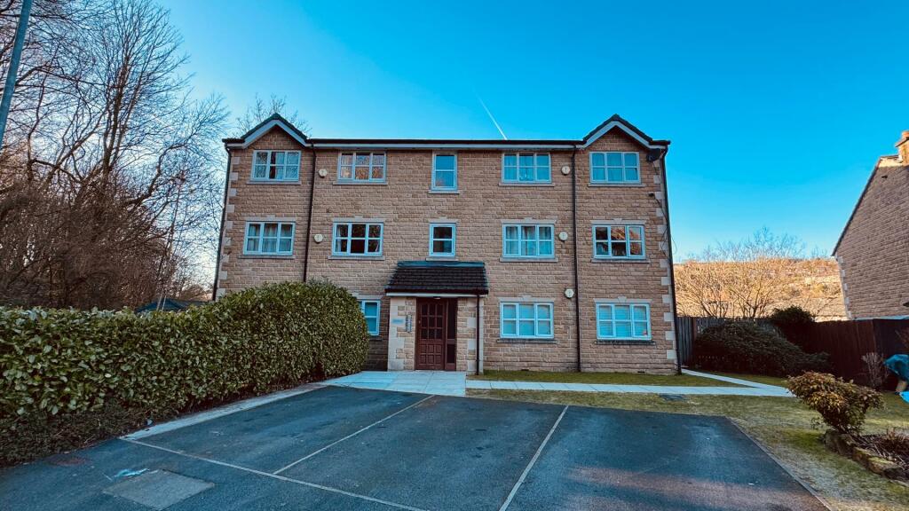 2 bedroom apartment for sale in Tame Valley Close, Mossley, Ashton