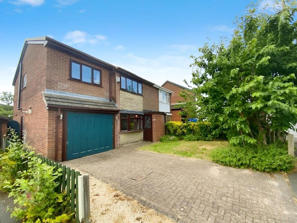 Main image of property: Lapwing Close, Stalybridge, Cheshire