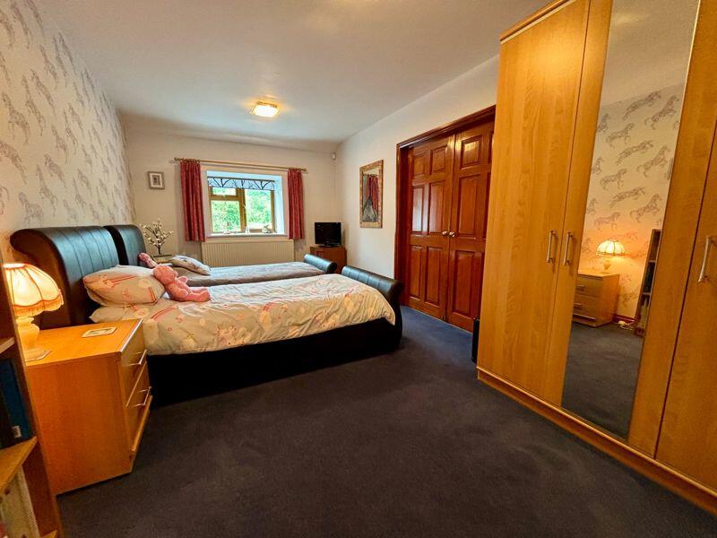 Additional property image - Ham Lane, Kingston Seymour