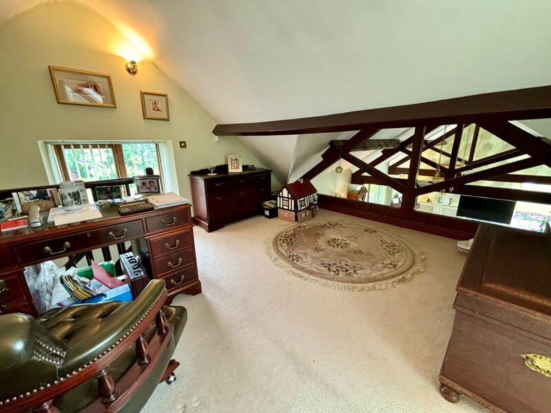 Additional property image - Ham Lane, Kingston Seymour
