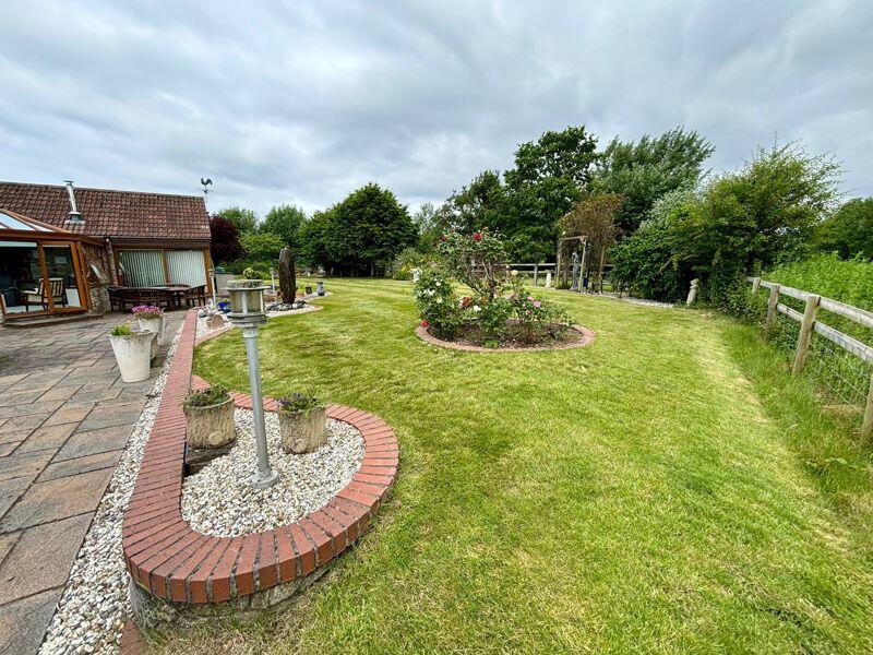 Additional property image - Ham Lane, Kingston Seymour
