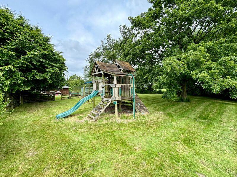 Additional property image - Ham Lane, Kingston Seymour
