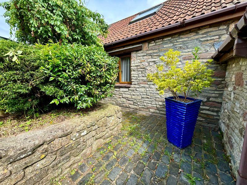 Additional property image - Ham Lane, Kingston Seymour