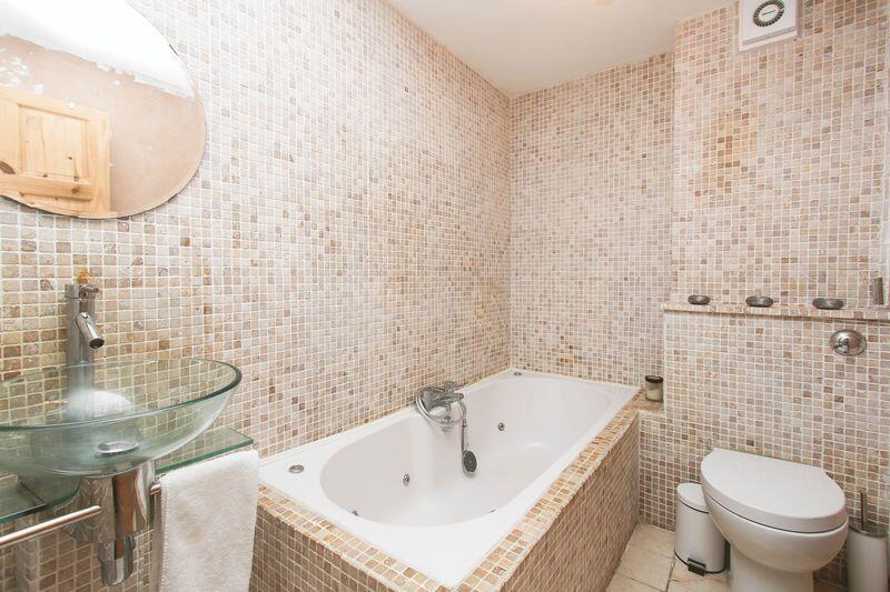 Additional property image - Wellington Terrace, Clevedon