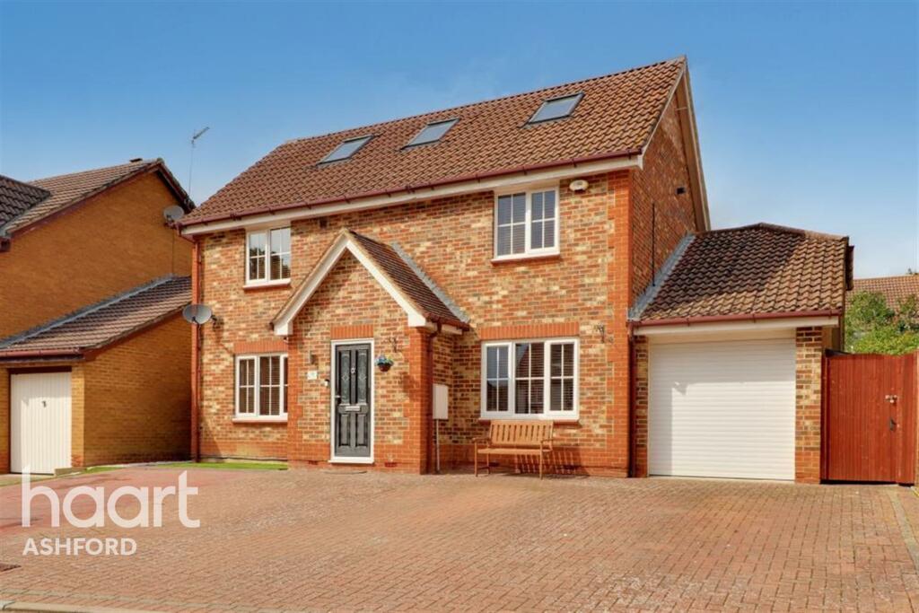 4 bedroom detached house for rent in Godinton, TN23..., TN23