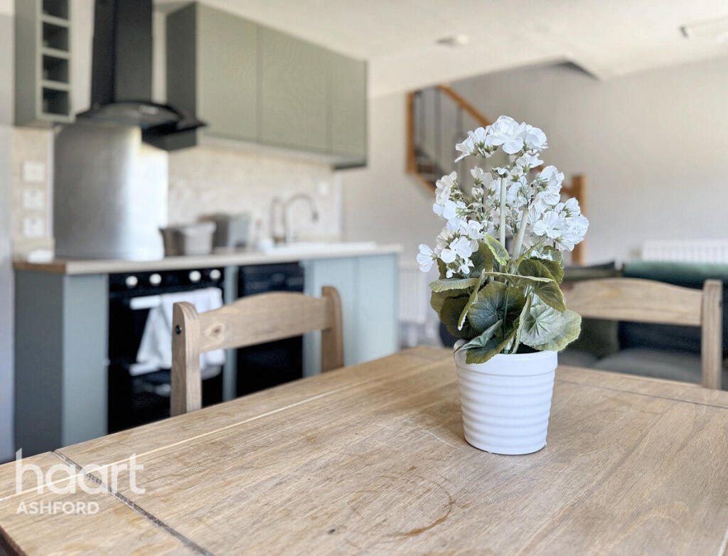 Main image of property: Brenchley Close, Ashford