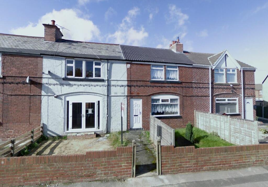 3 bedroom terraced house for rent in Hayhurst Crescent, Maltby, Rotherham, S66