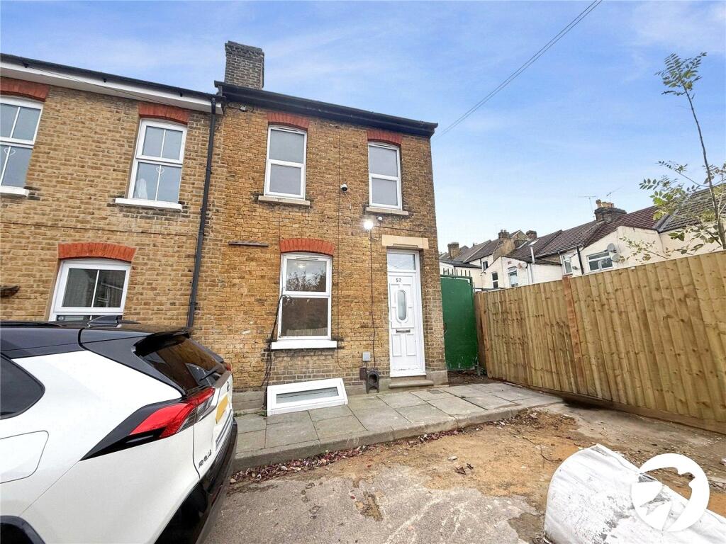 Main image of property: East Street, Chatham, Kent, ME4