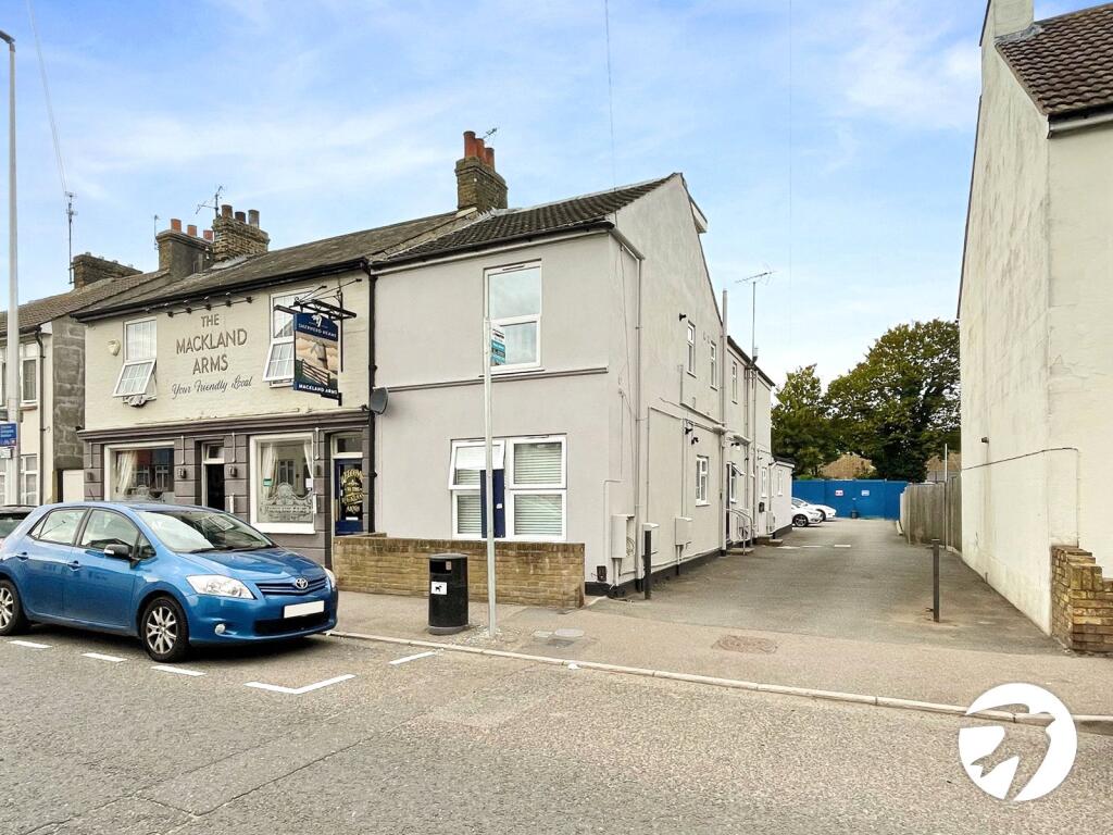 Main image of property: Station Road, Rainham, Gillingham, Kent, ME8