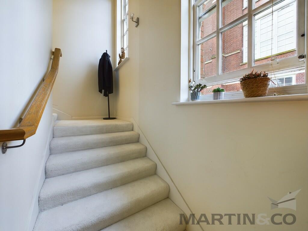 Additional property image - Benningfield Drive, Napsbury Park