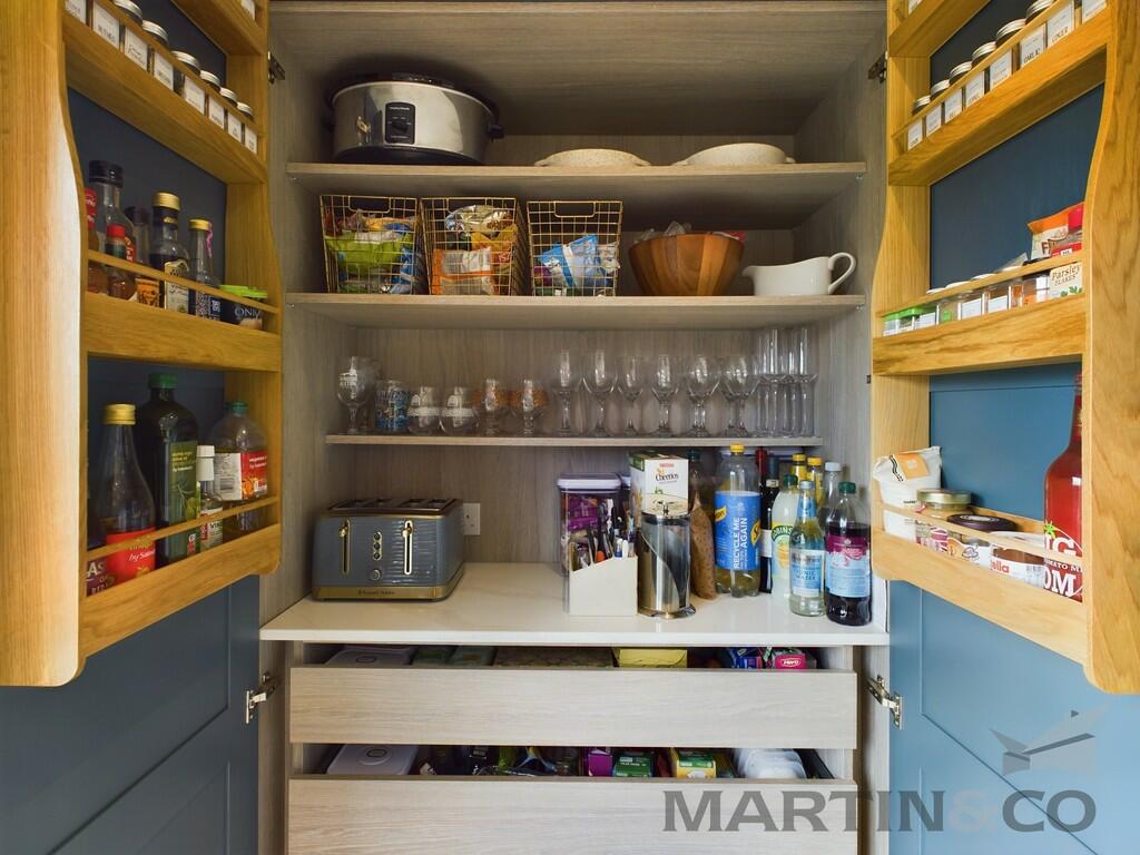 Additional property image - Old London Road, St Albans