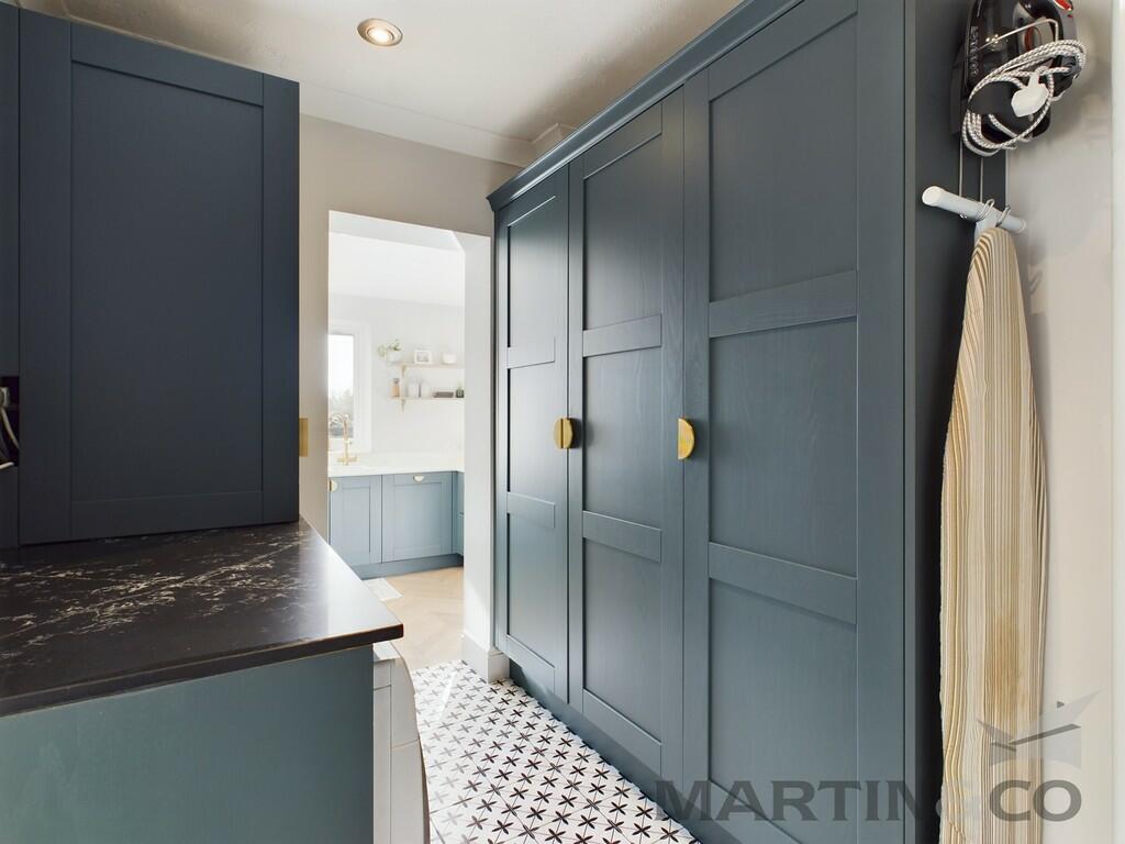 Additional property image - Old London Road, St Albans